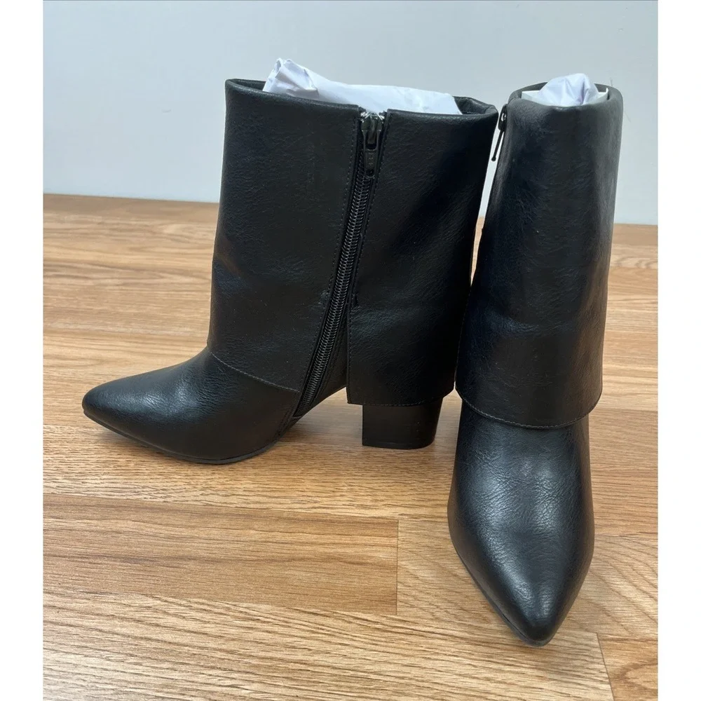 SO Amarella Fold Over Boots Women's Size 6.5 Black